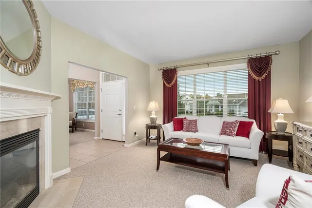 $475,000 | 170 Providence Pike, Unit 47, North Smithfield, RI 02896