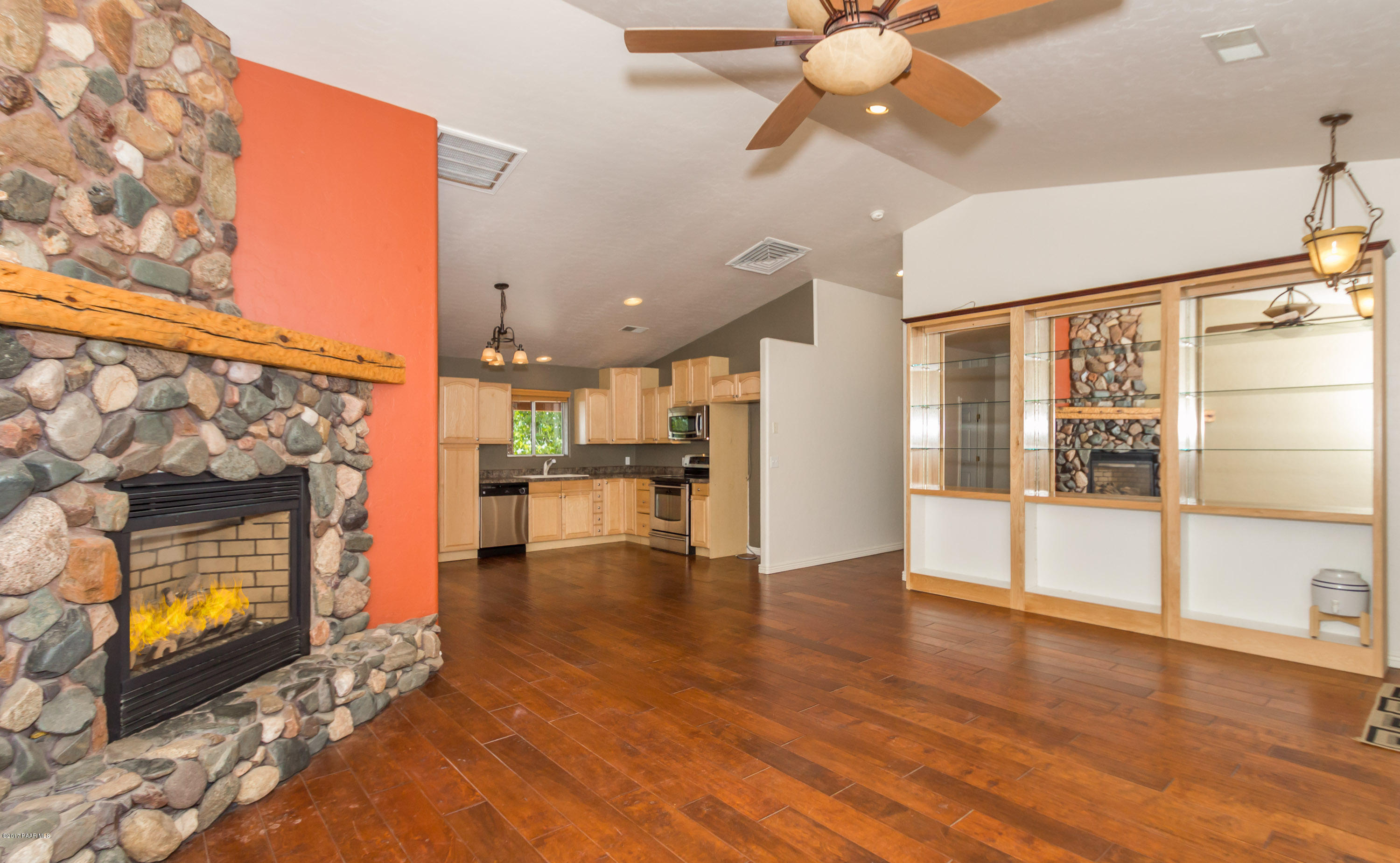 1375 North Triple D Ranch Road Dewey, AZ 86327 - Photo 4 of 16 004_Living Room