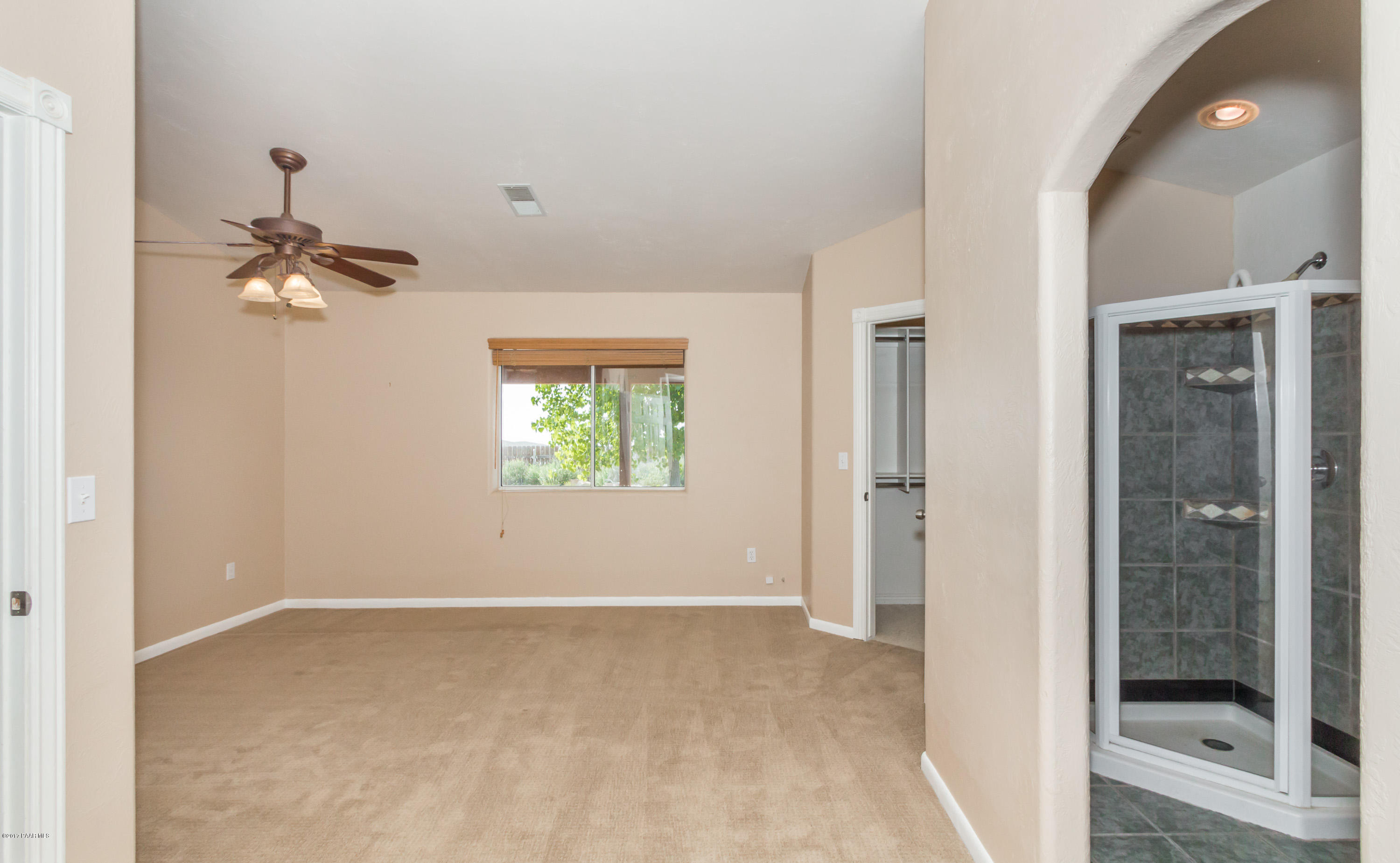 1375 North Triple D Ranch Road Dewey, AZ 86327 - Photo 7 of 16 007_Master Suite