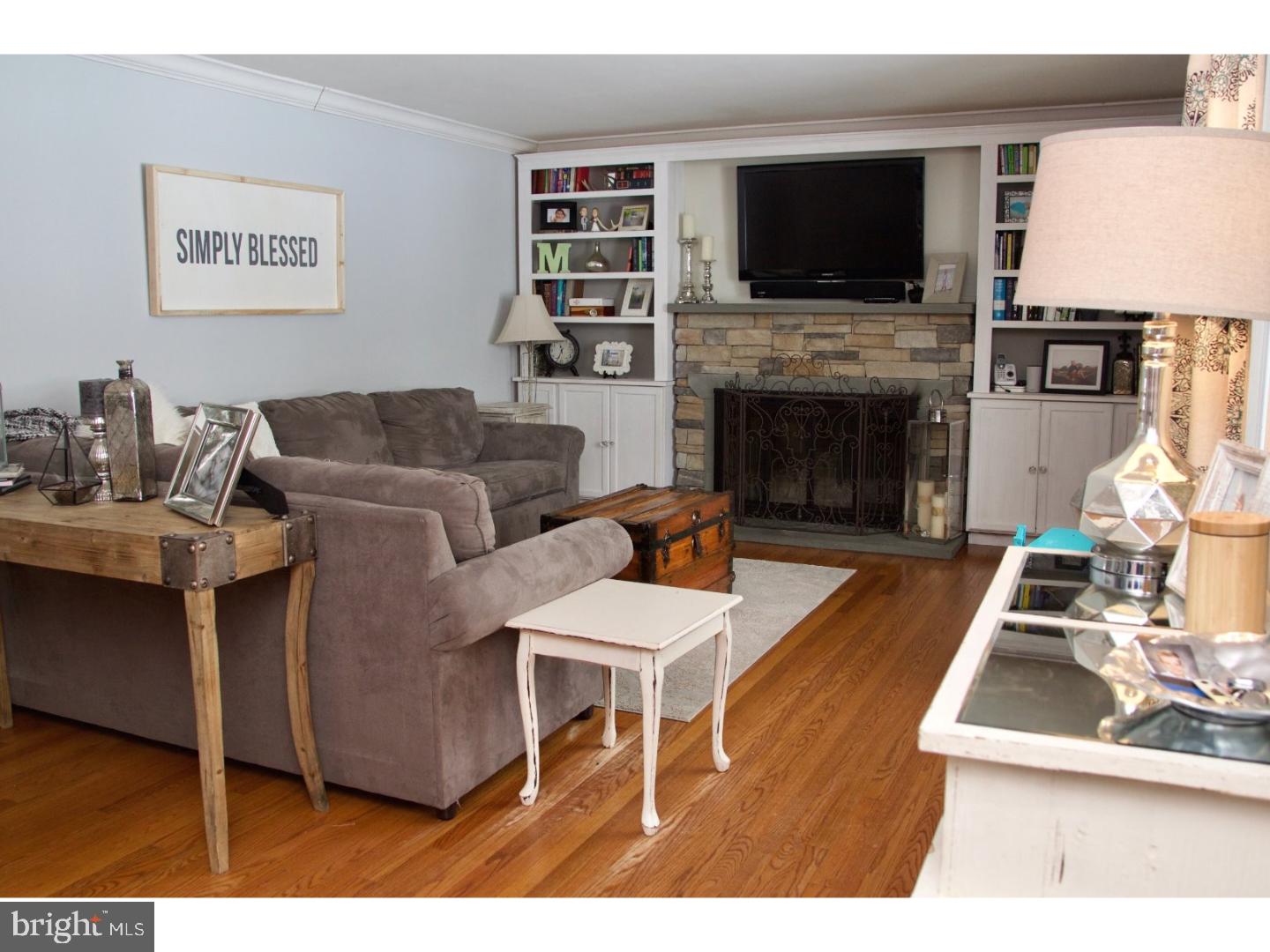 125 Coleman Road Hamilton Square, NJ 08690 - Photo 3 of 20