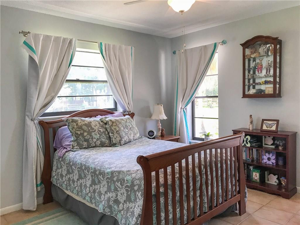 13401 Southwest 55th Street Southwest Ranches, FL 33330 - Photo 14 of 17 Photo 14