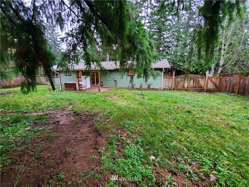 6076 Fazon Road Bellingham, WA 98226 - Photo 17 of 19 a view of a back yard