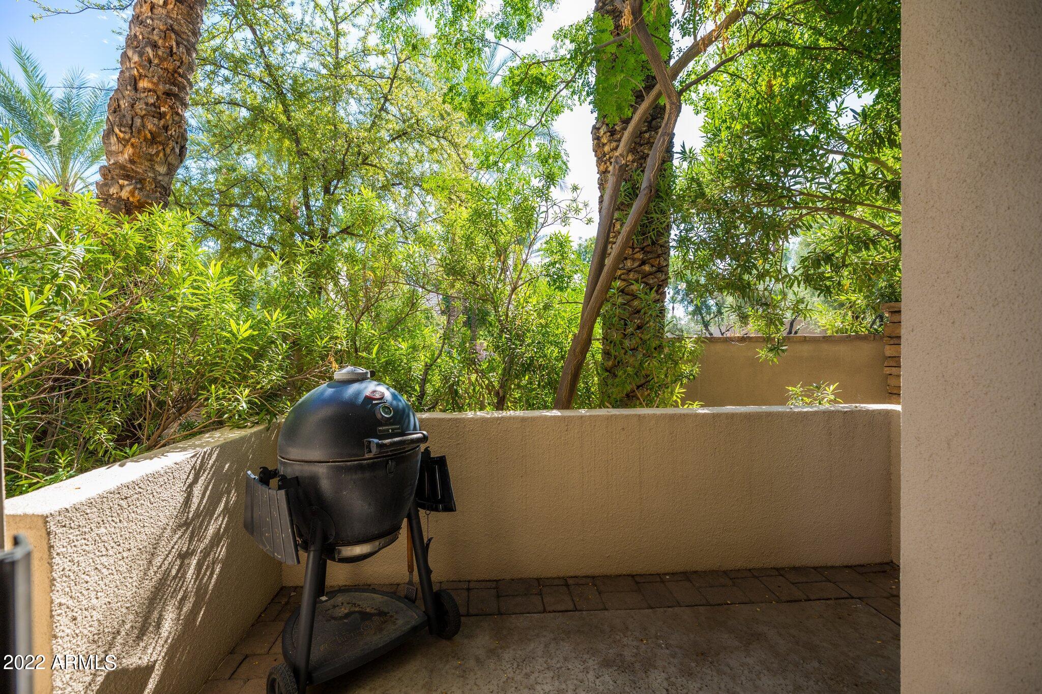 7272 East Gainey Ranch Road, Unit 92 Scottsdale, AZ 85258 - Photo 22 of 38 SIDE PATIO