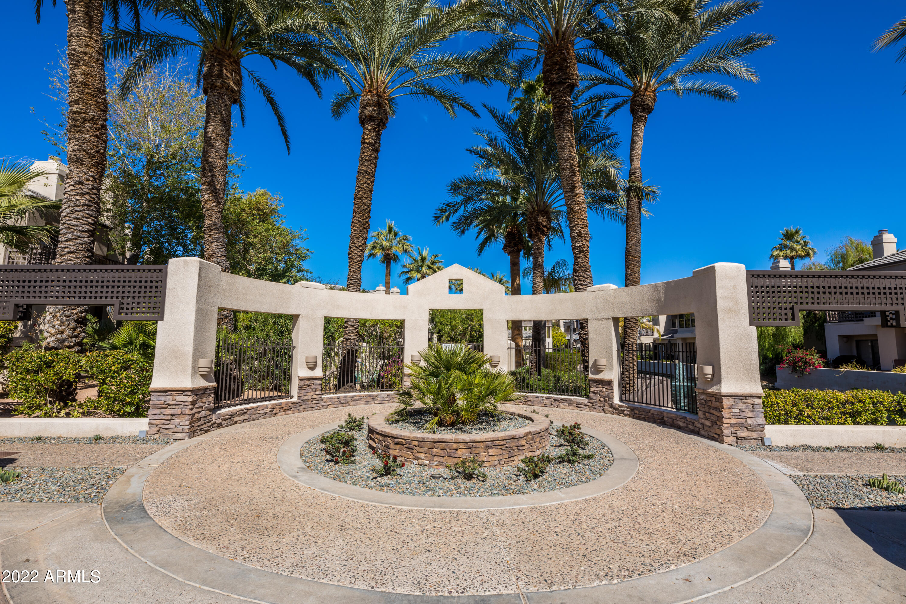 7272 East Gainey Ranch Road, Unit 92 Scottsdale, AZ 85258 - Photo 30 of 38 PAVILIONS POOL/SPA AREA