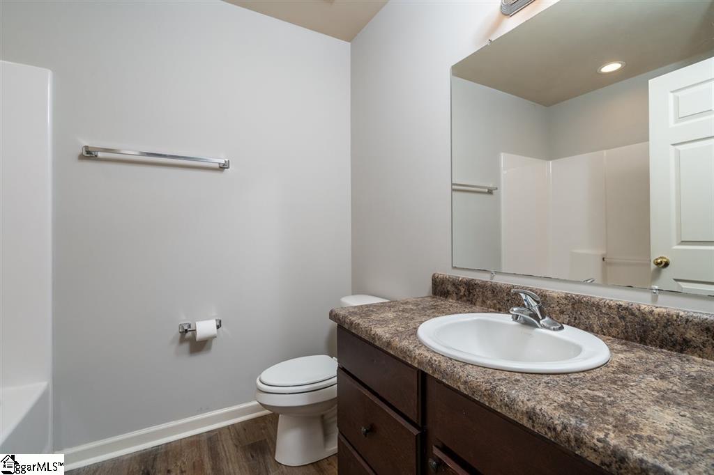 1122 East Lee Road Taylors, SC 29687 - Photo 16 of 20