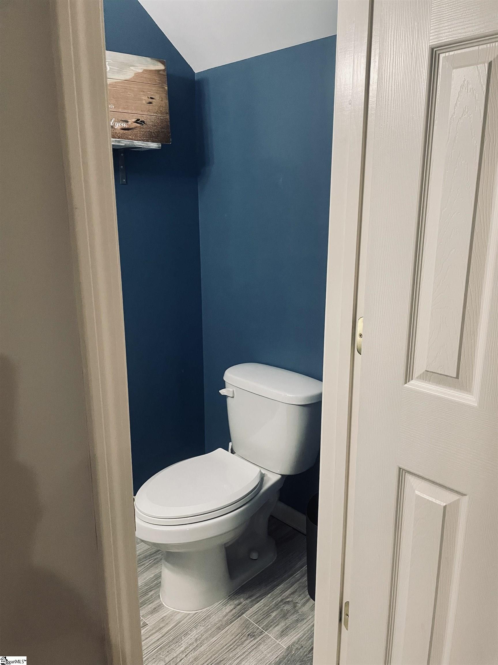 1122 East Lee Road Taylors, SC 29687 - Photo 9 of 20