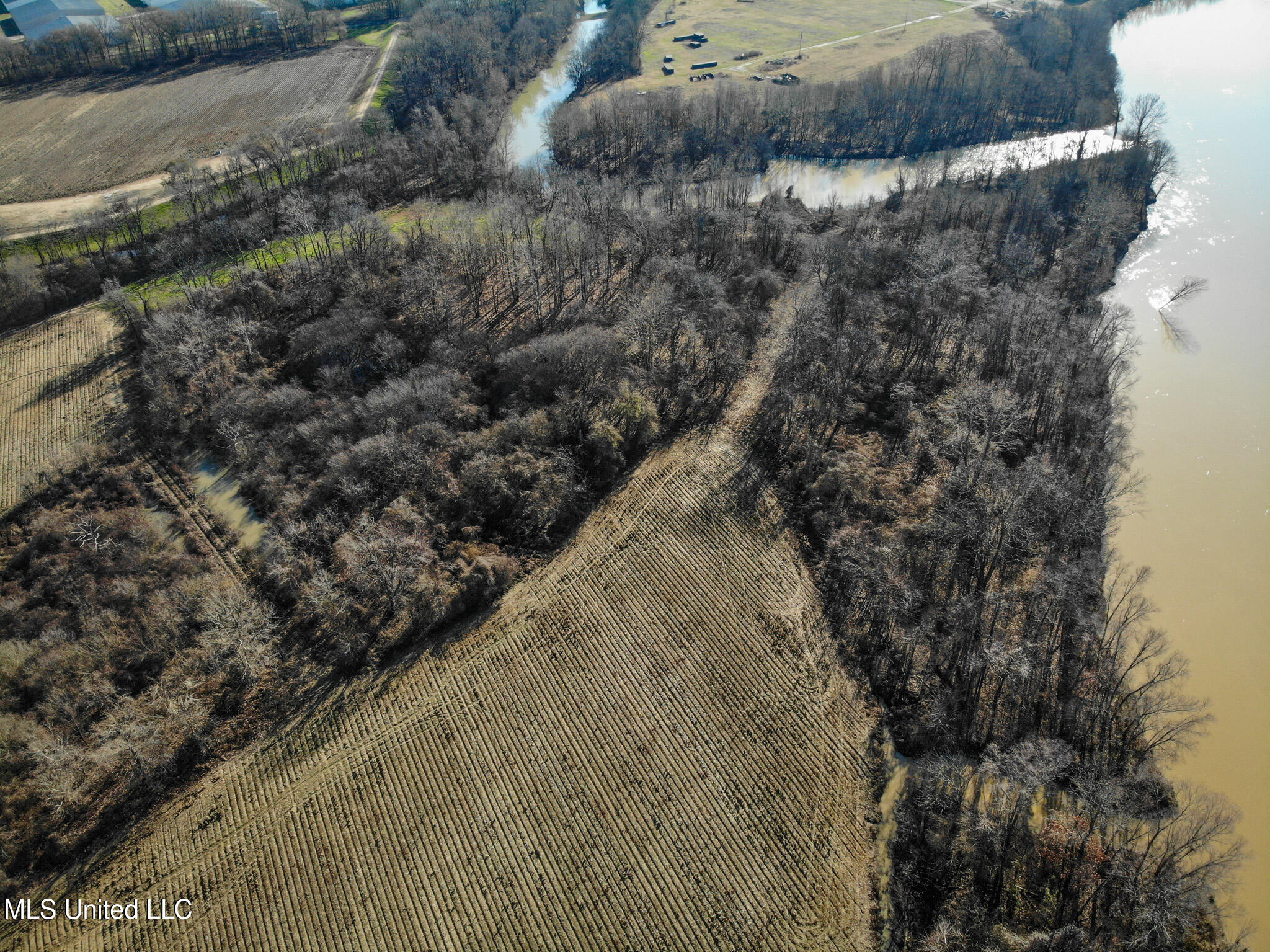 Buckeye Rd Road Greenwood, MS 38930 - Photo 8 of 24 DJI_0480