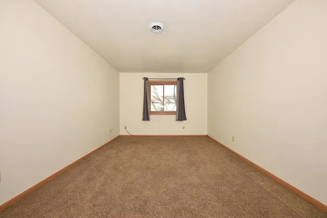 $179,900 | W170N11583 Armada Drive, Unit 16, Germantown, WI 53022