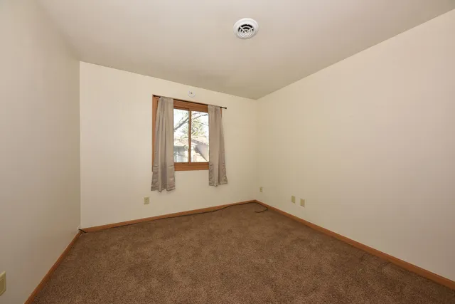 $179,900 | W170N11583 Armada Drive, Unit 16, Germantown, WI 53022