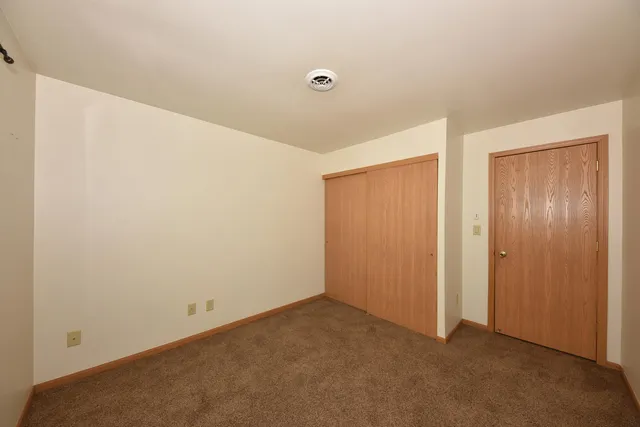 $179,900 | W170N11583 Armada Drive, Unit 16, Germantown, WI 53022