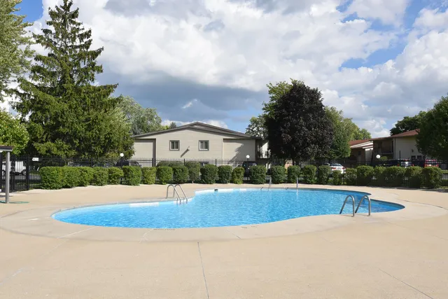 $179,900 | W170N11583 Armada Drive, Unit 16, Germantown, WI 53022