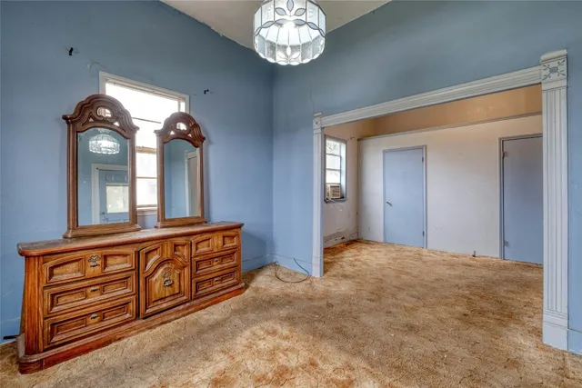 $285,000 | 701 Northeast 1st Street, Smithville, TX 78957