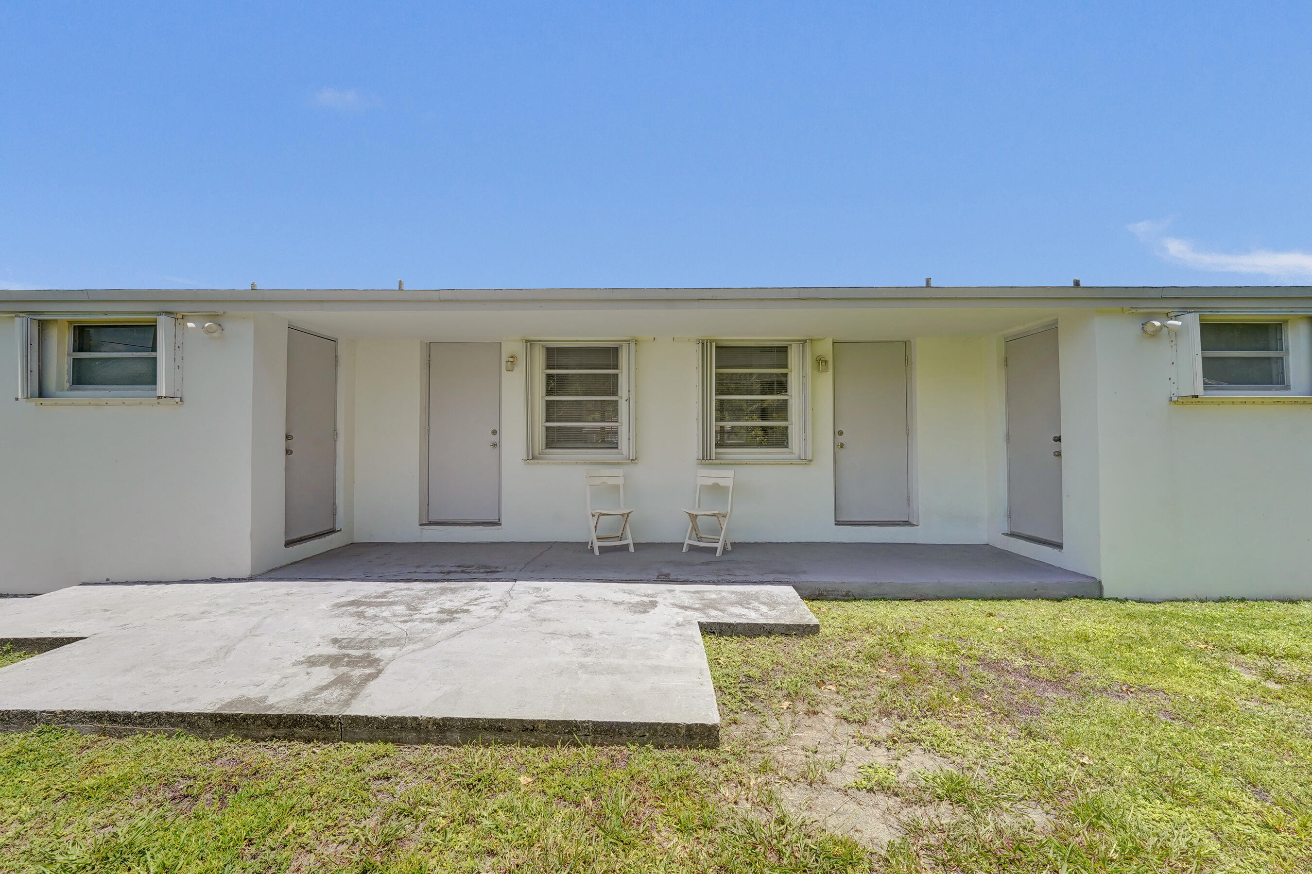 5830 Garfield Street Hollywood, FL 33021 - Photo 46 of 54 Back of Building