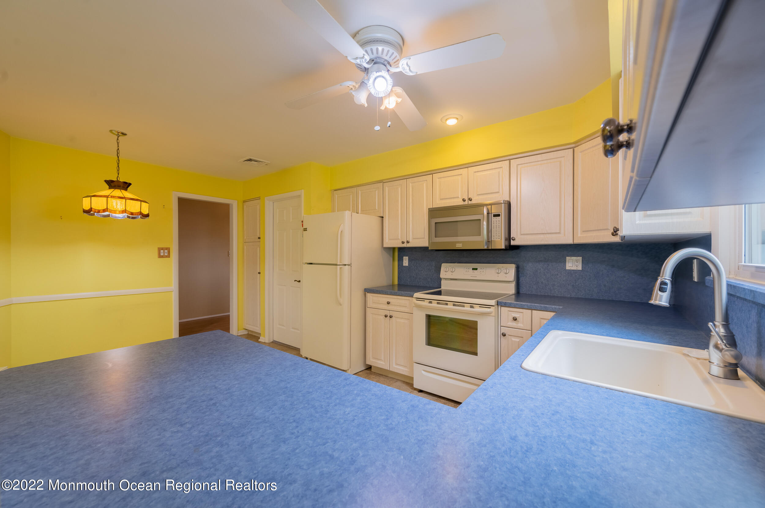 33 Patmore Road Brick, NJ 08724 - Photo 8 of 51 Kitchen 5