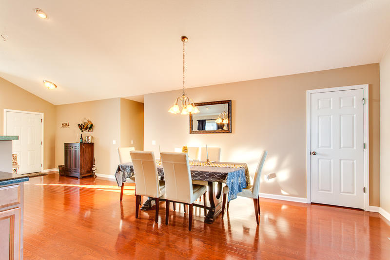 1131 Fox Ridge Drive Powell, TN 37849 - Photo 11 of 20 011151023-01-1131FoxRidgeDrPowellTN-SMAL