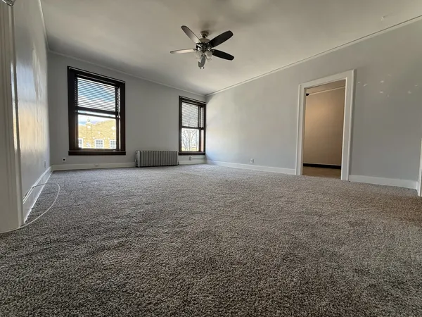 $950 | 111 1/2 East Jefferson Street, Unit 1, Morris, IL 60450