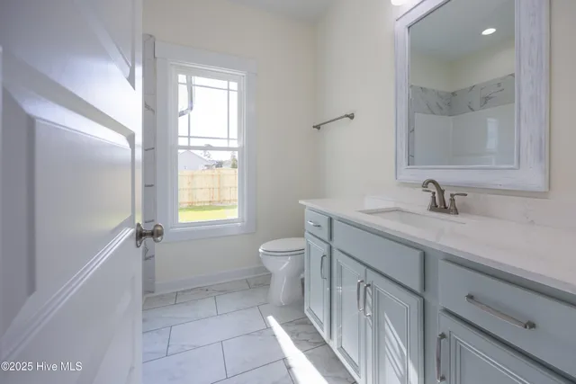 $357,500 | 101 Deer View Lane, Clinton, NC 28328