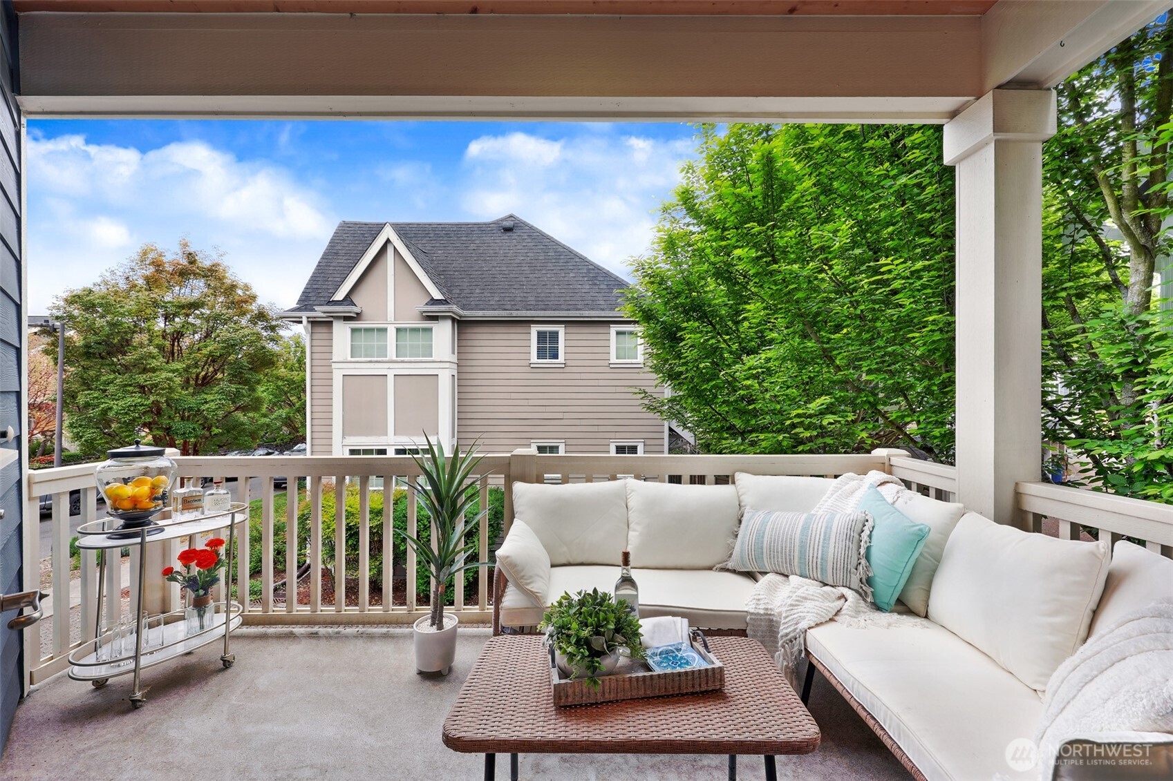5960 31st Avenue Southwest Seattle, WA 98126 - Photo 13 of 22