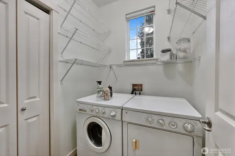 $850,000 | 5960 31st Avenue Southwest, Seattle, WA 98126