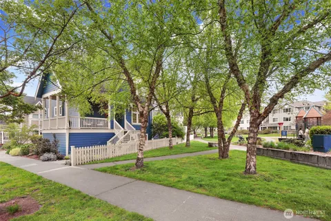 $850,000 | 5960 31st Avenue Southwest, Seattle, WA 98126