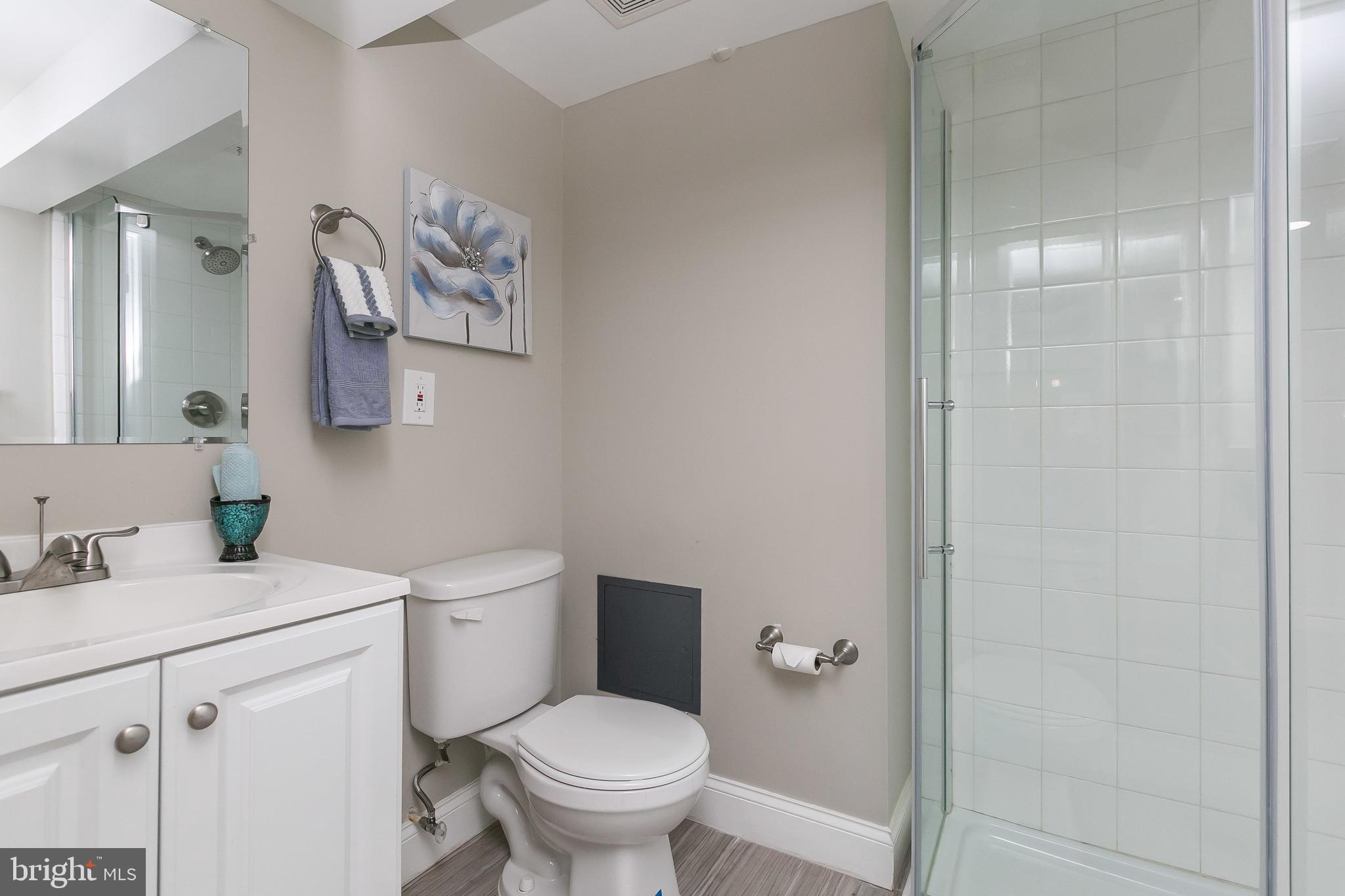 3202 Dorithan Road Baltimore, MD 21215 - Photo 29 of 36 Full Bathroom on Lower Level