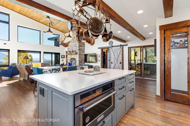 $3,950,000 | 399 Granite Rdg Drive, Alpine, WY 83128