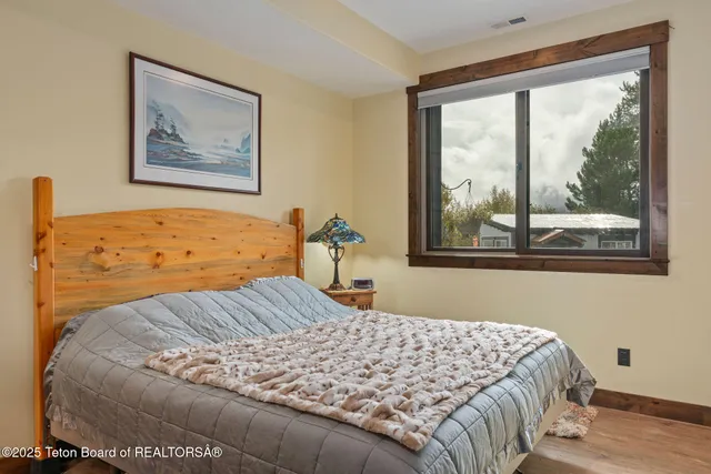 $3,950,000 | 399 Granite Rdg Drive, Alpine, WY 83128