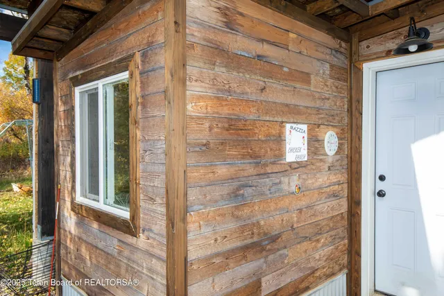 $3,950,000 | 399 Granite Rdg Drive, Alpine, WY 83128