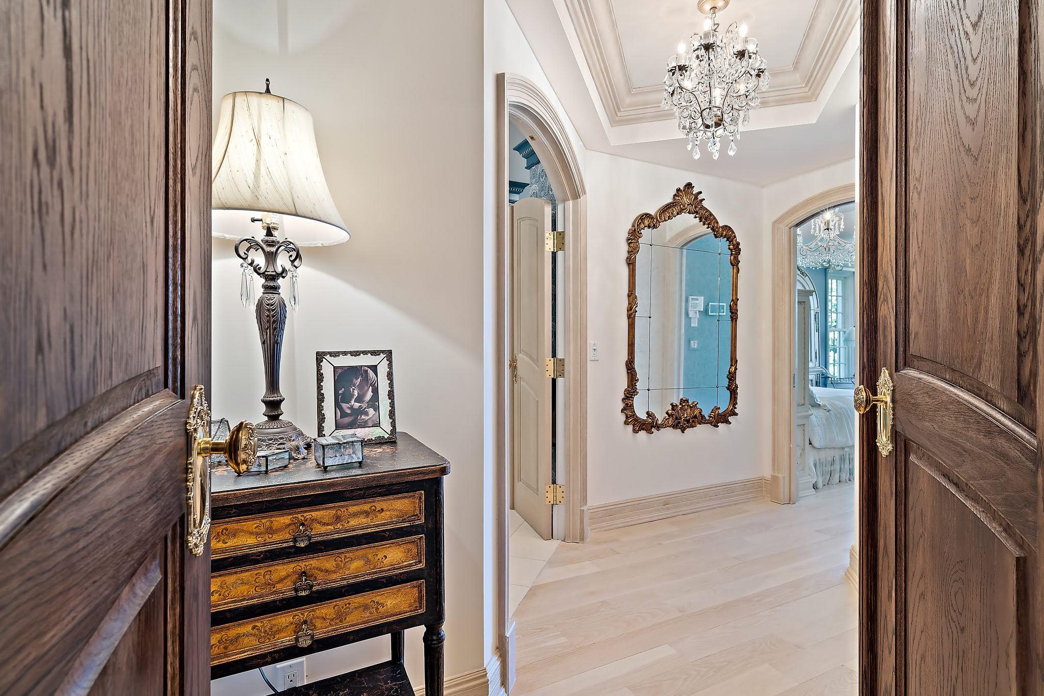 19 North Beach Road Hobe Sound, FL 33455 - Photo 25 of 75 Entry to Master Suite