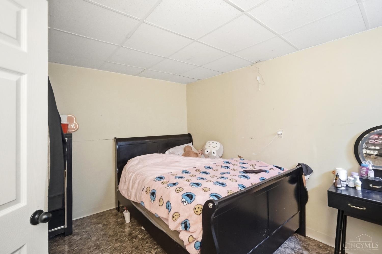 3433 Reading Road Cincinnati, OH 45229 - Photo 42 of 54