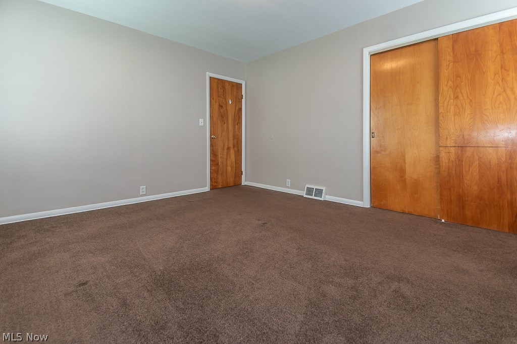 569 Bishop Road Cleveland, OH 44143 - Photo 19 of 26