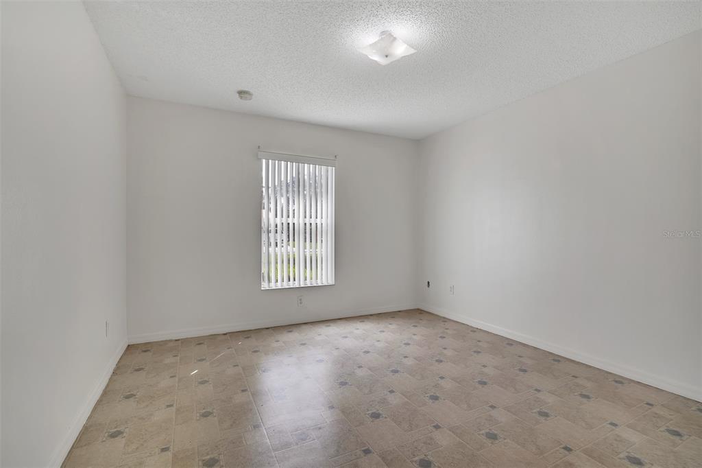 14091 Southwest 32nd Terrace Road Ocala, FL 34473 - Photo 14 of 26 Gallery Image 14