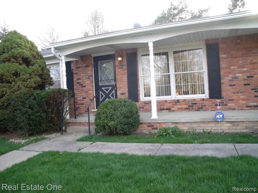 28681 Farmington Road Farmington, MI 48331 - Photo 42 of 43 DSCF3441.jpg