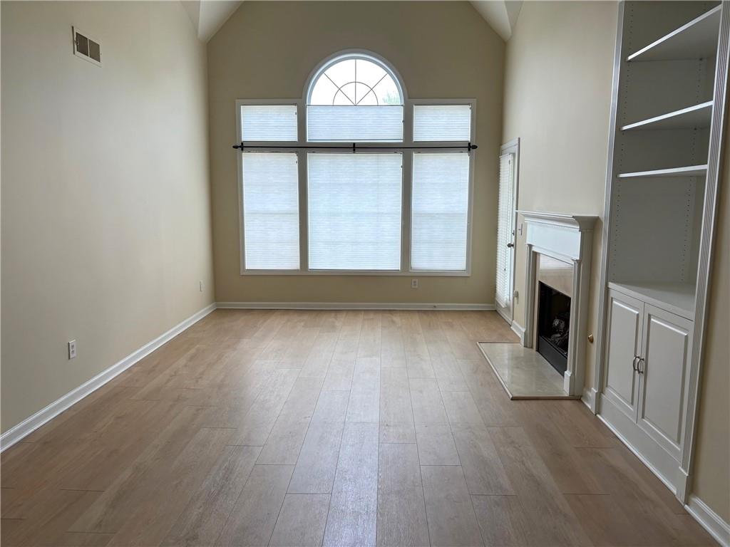 3636 Habersham Road Northwest, Unit 1401 Atlanta, GA 30305 - Photo 3 of 27