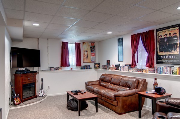6 Stonebridge Road Auburn, MA 01501 - Photo 17 of 30 Gallery Image 17
