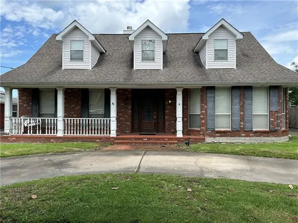 $425,000 | 4613 Chastant Street, Metairie, LA 70006