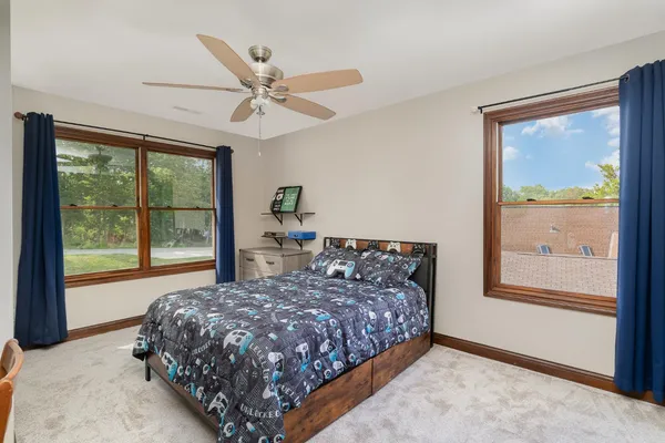 $649,900 | 1753 East Cove Circle, Lawrenceburg, IN 47025