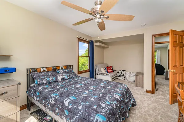 $649,900 | 1753 East Cove Circle, Lawrenceburg, IN 47025