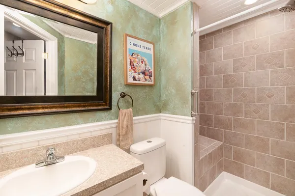 $649,900 | 1753 East Cove Circle, Lawrenceburg, IN 47025