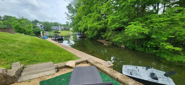 $649,900 | 1753 East Cove Circle, Lawrenceburg, IN 47025