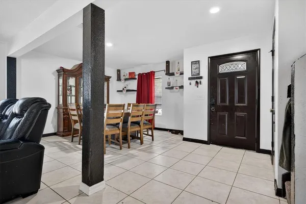 $300,000 | 2133 Ficus Street, Mascotte, FL 34753