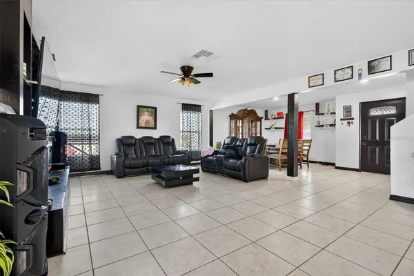$300,000 | 2133 Ficus Street, Mascotte, FL 34753