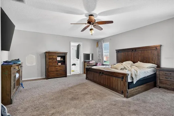 $300,000 | 2133 Ficus Street, Mascotte, FL 34753