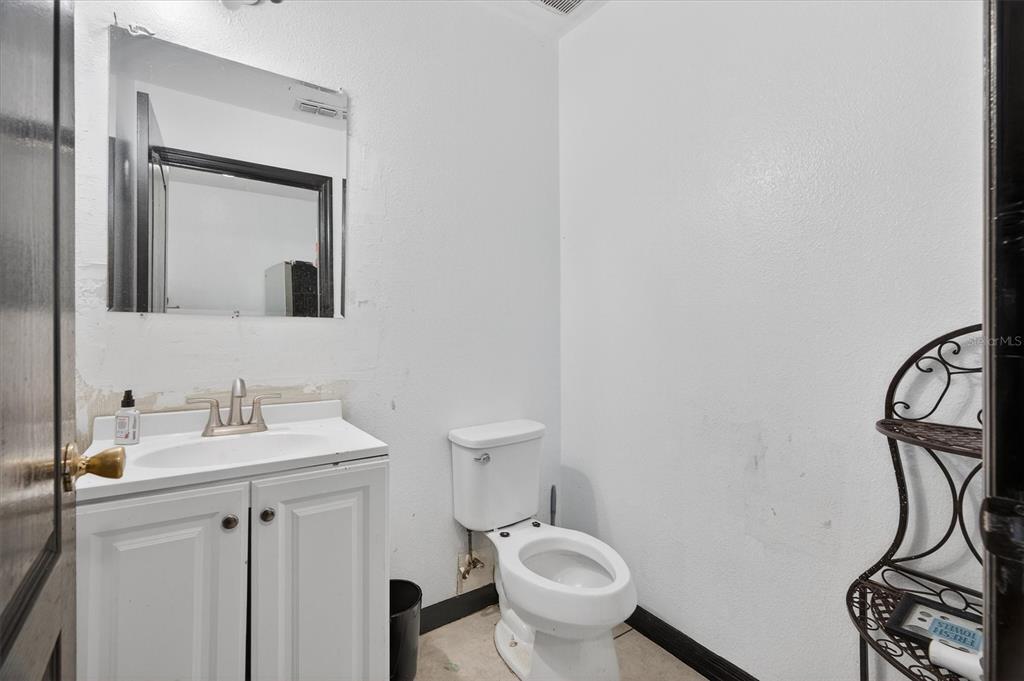 2133 Ficus Street Mascotte, FL 34753 - Photo 26 of 33