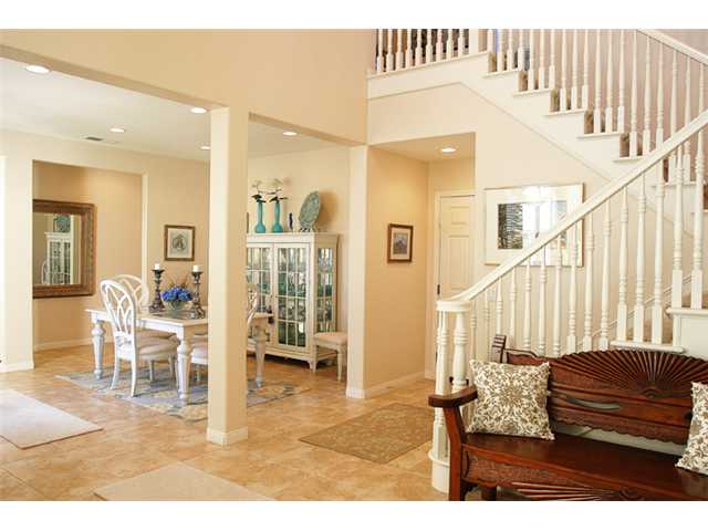 1230 Mariposa Road Carlsbad, CA 92011 - Photo 14 of 25