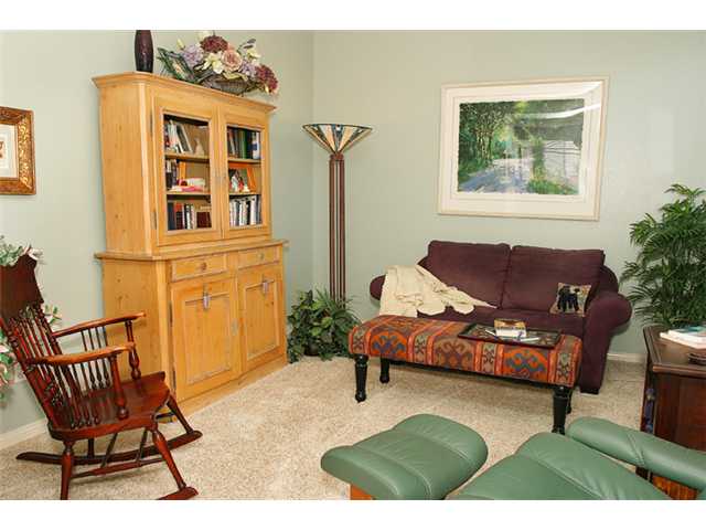1230 Mariposa Road Carlsbad, CA 92011 - Photo 19 of 25