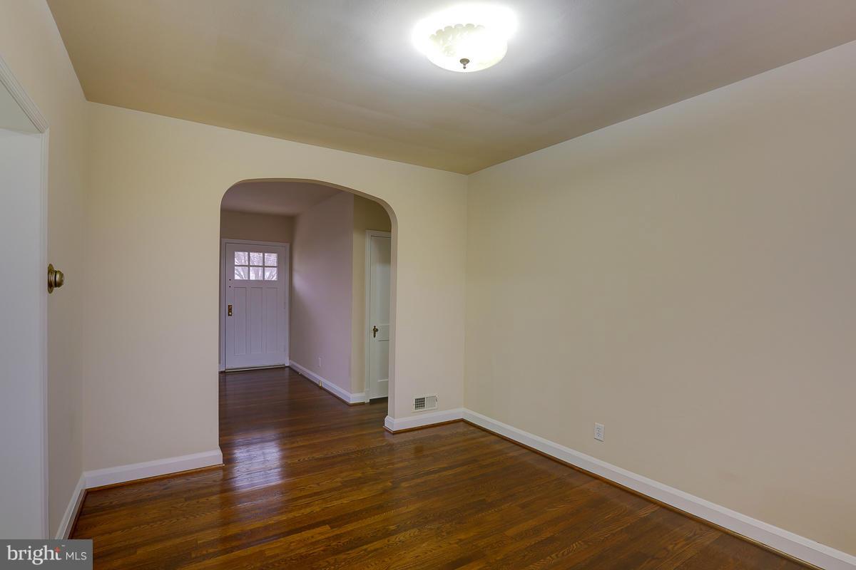 4021 Klausmier Road Baltimore, MD 21236 - Photo 10 of 29 Family Room