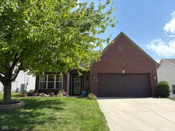 $329,900 | 10989 Haig Point Drive, Fishers, IN 46037