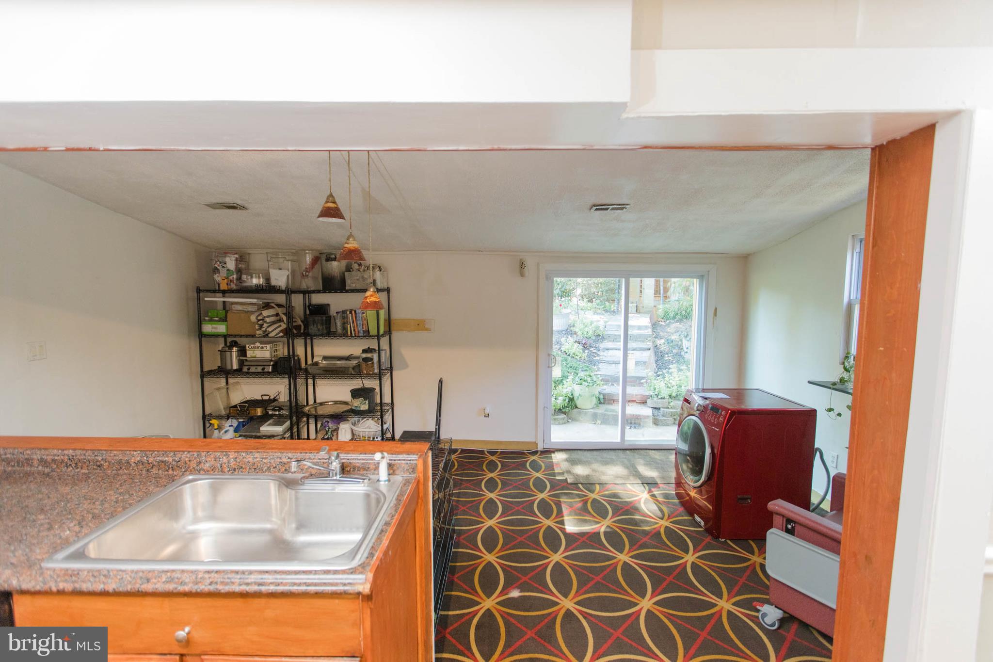5005 Henderson Road Temple Hills, MD 20748 - Photo 10 of 22 Interior (General)