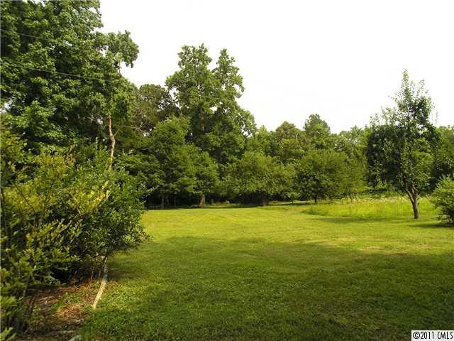 19441 Davidson-Concord Road Davidson, NC 28036 - Photo 3 of 15 Gallery Image 3